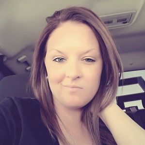 Meet your Posher, Latasha